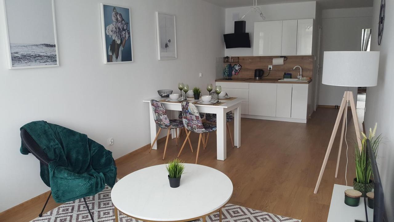 Apartament Szmaragdowy Zakatek Kołobrzeg Exterior foto